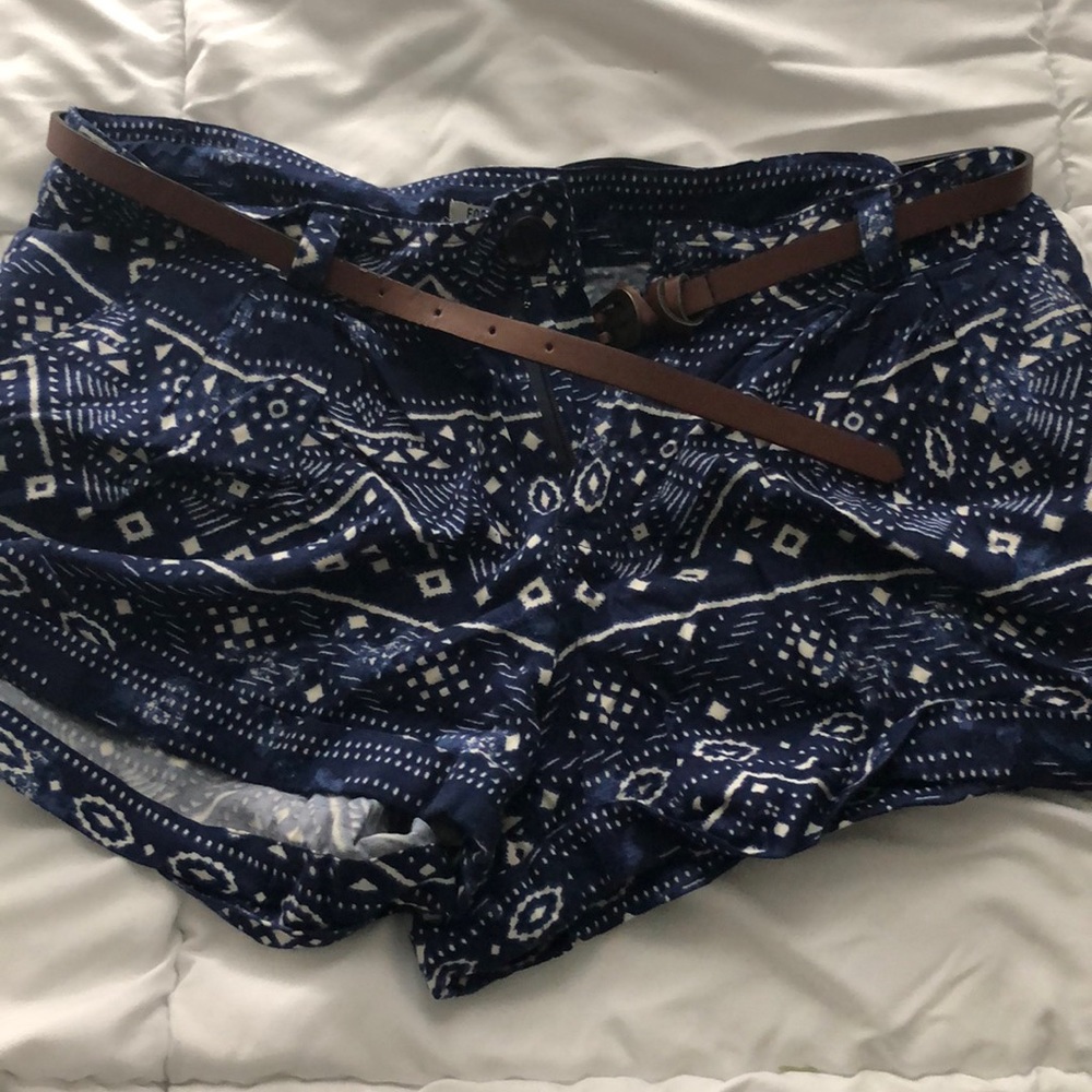 Patterned shorts